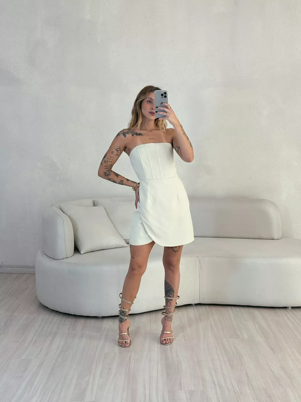 VESTIDO COM BLAZER NUDE