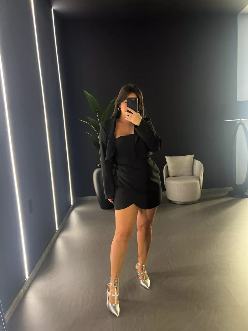 VESTIDO COM BLAZER PRETO