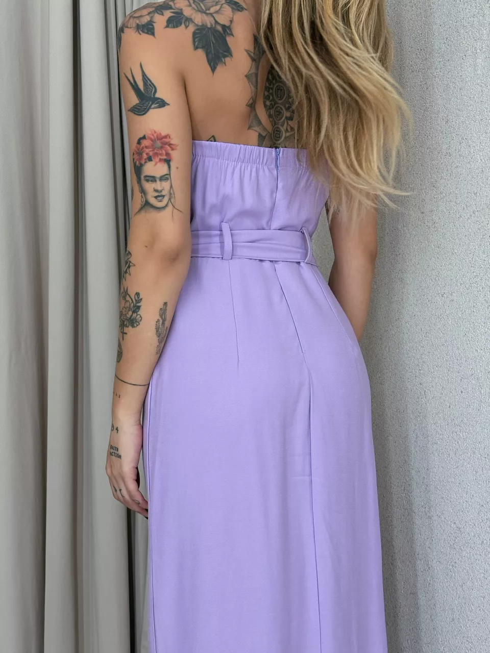 VESTIDO ARIANA TOMARA QUE CAIA LILÁS