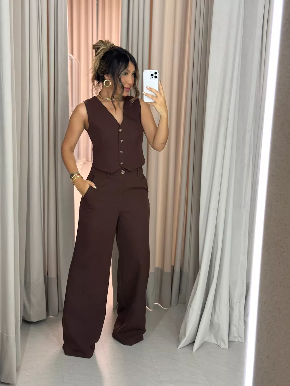 CONJUNTO VIRGÍNIA CALÇA MARROM - 0060780054 - CAROLLA FERRARO
