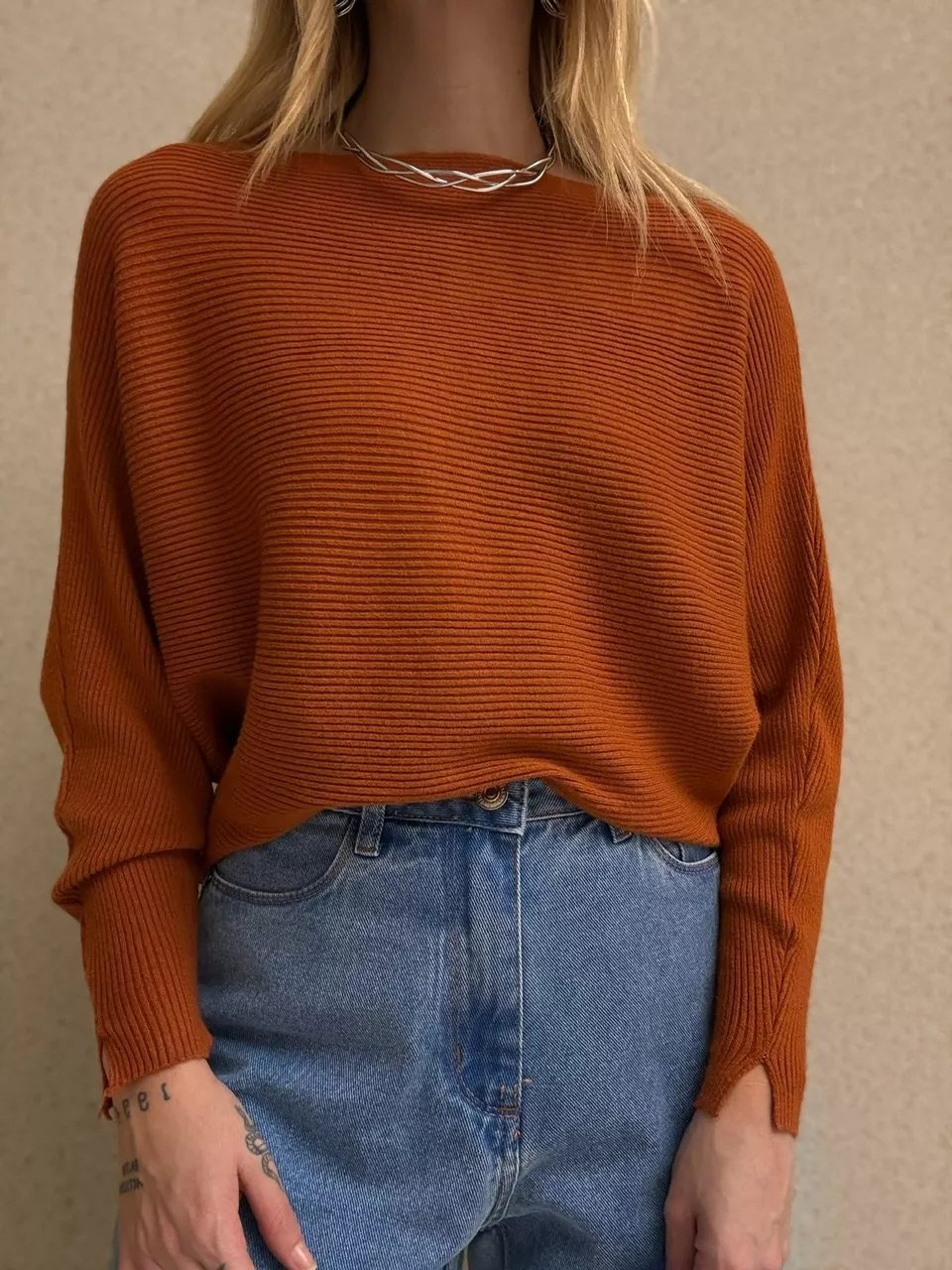 BLUSA ADRIANE TRICOT CARAMELO