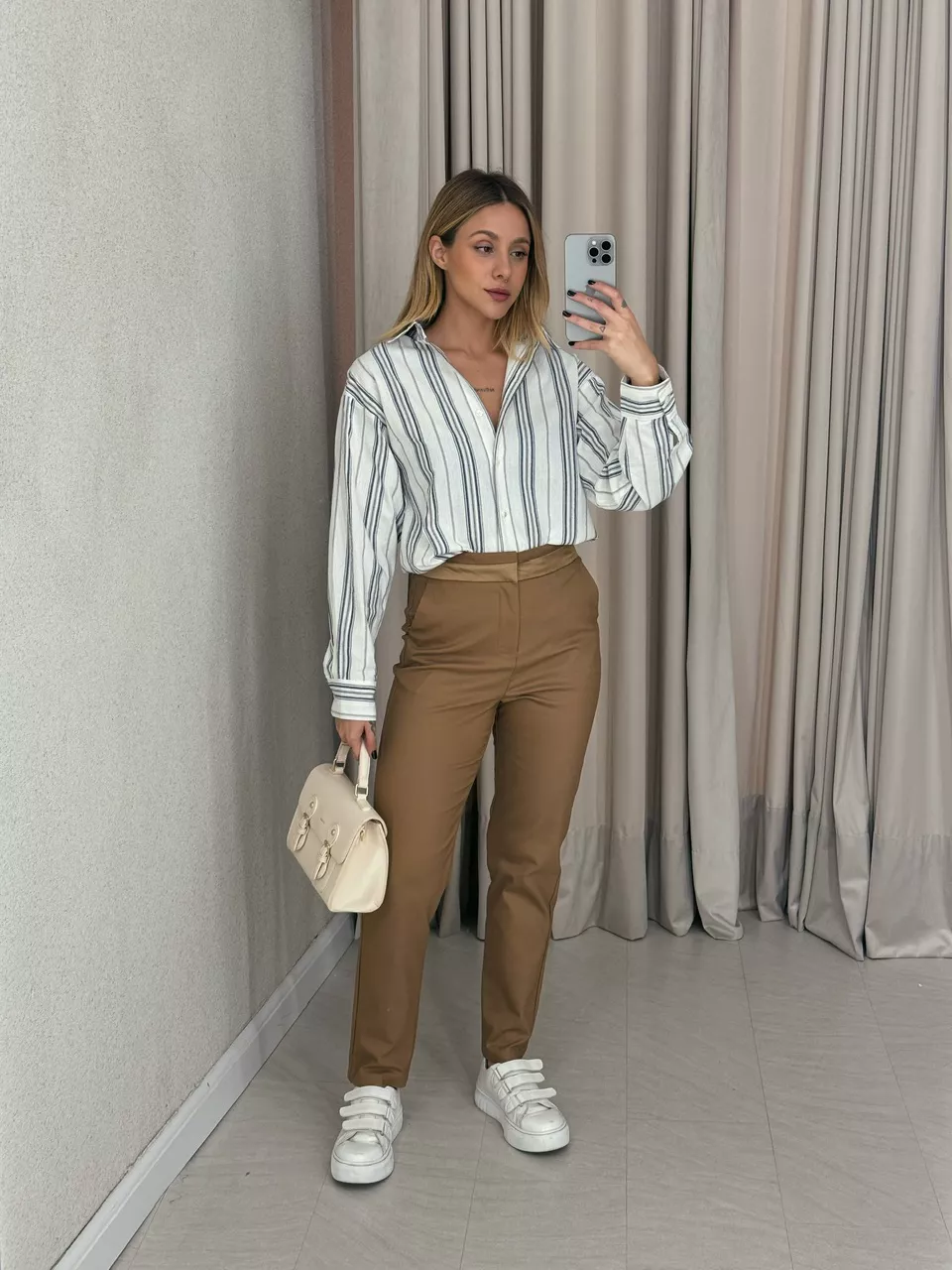 CALÇA JANAÍNA SKINNY CARAMELO - 0055690095 - CAROLLA FERRARO
