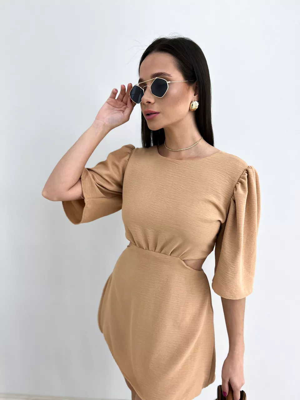 VESTIDO PÉROLA CREPE NUDE