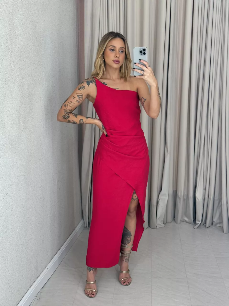 VESTIDO ELOÍSA DRAPEADO VERMELHO - 0060450006 - CAROLLA FERRARO