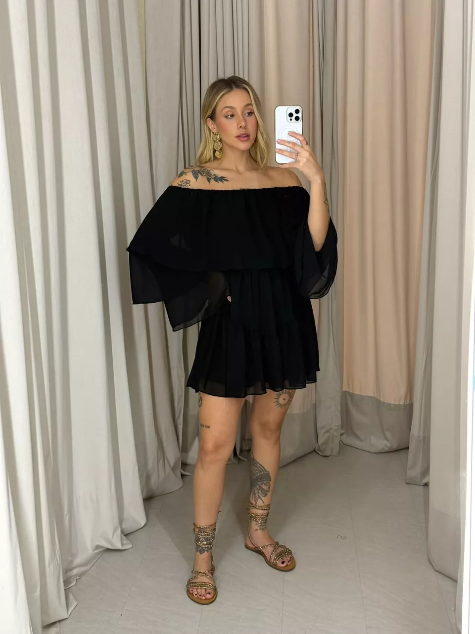 VESTIDO RITA BABADOS PRETO - 0057040032 - CAROLLA FERRARO