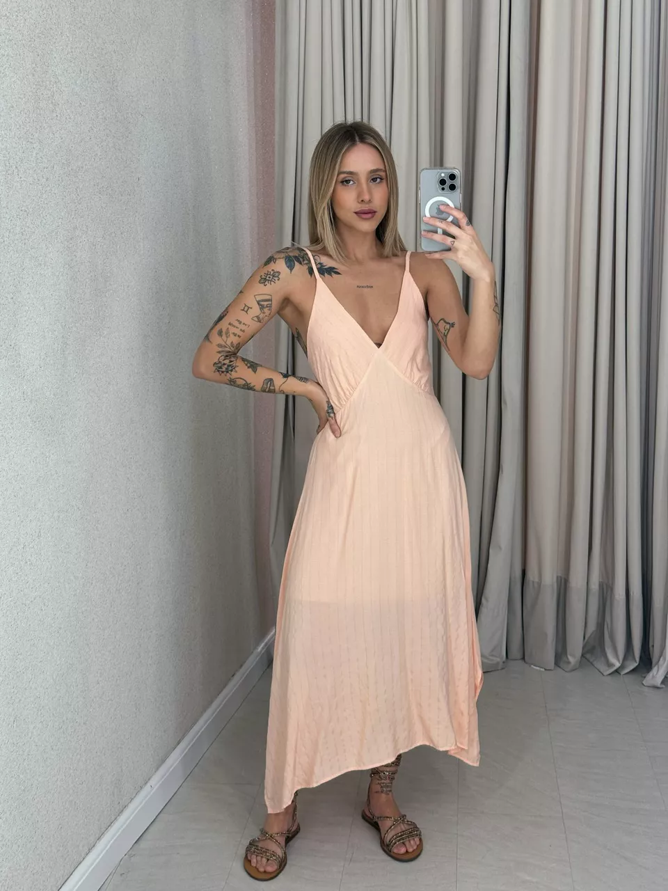 VESTIDO ANTONIETA ALÇA PÊSSEGO - 0057730039 - CAROLLA FERRARO
