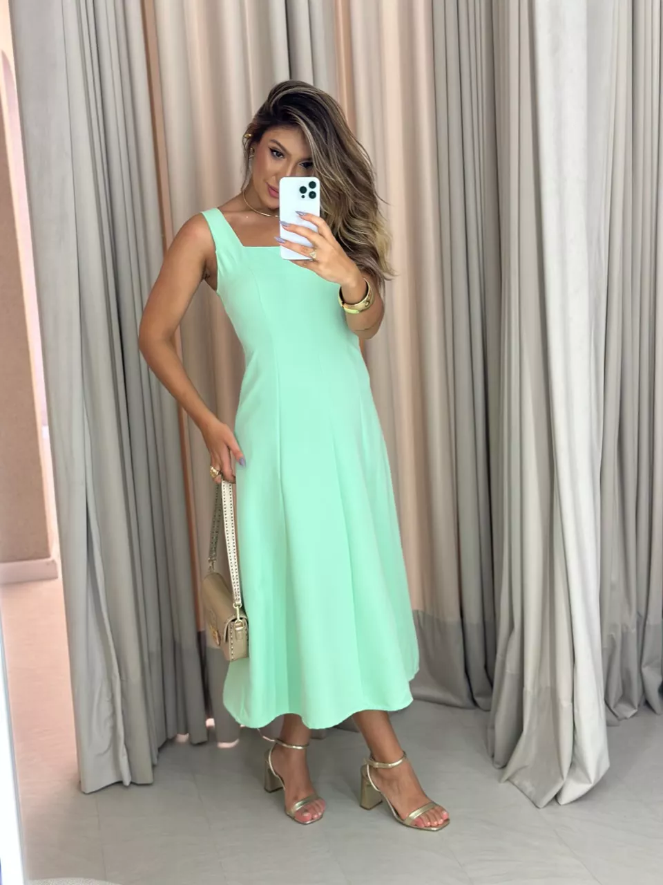 VESTIDO CAROLINE MIDI BABY GREEN - 0059920400 - CAROLLA FERRARO