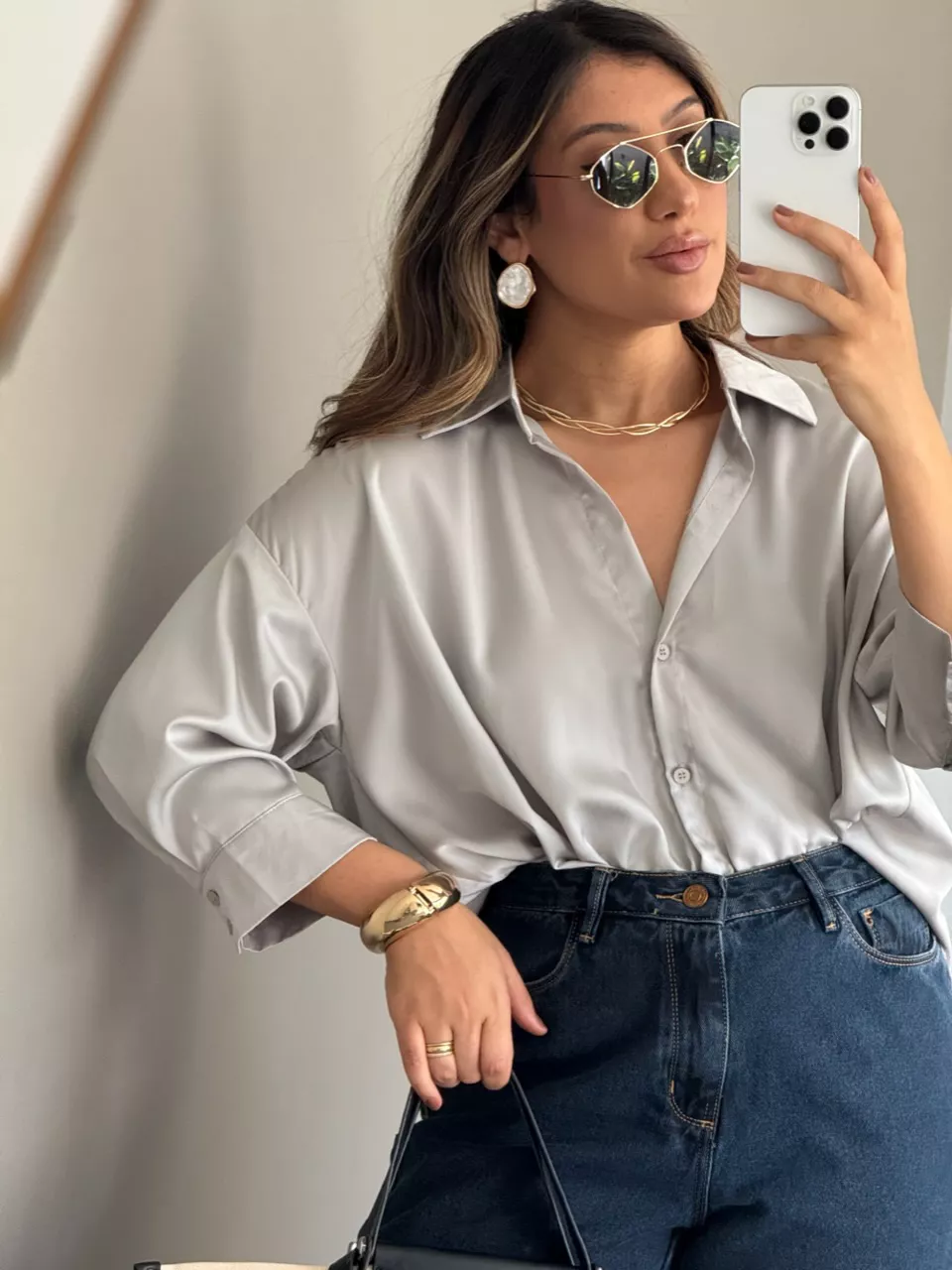 CAMISA FELICIA NÓ CINZA - 0066090091 - CAROLLA FERRARO