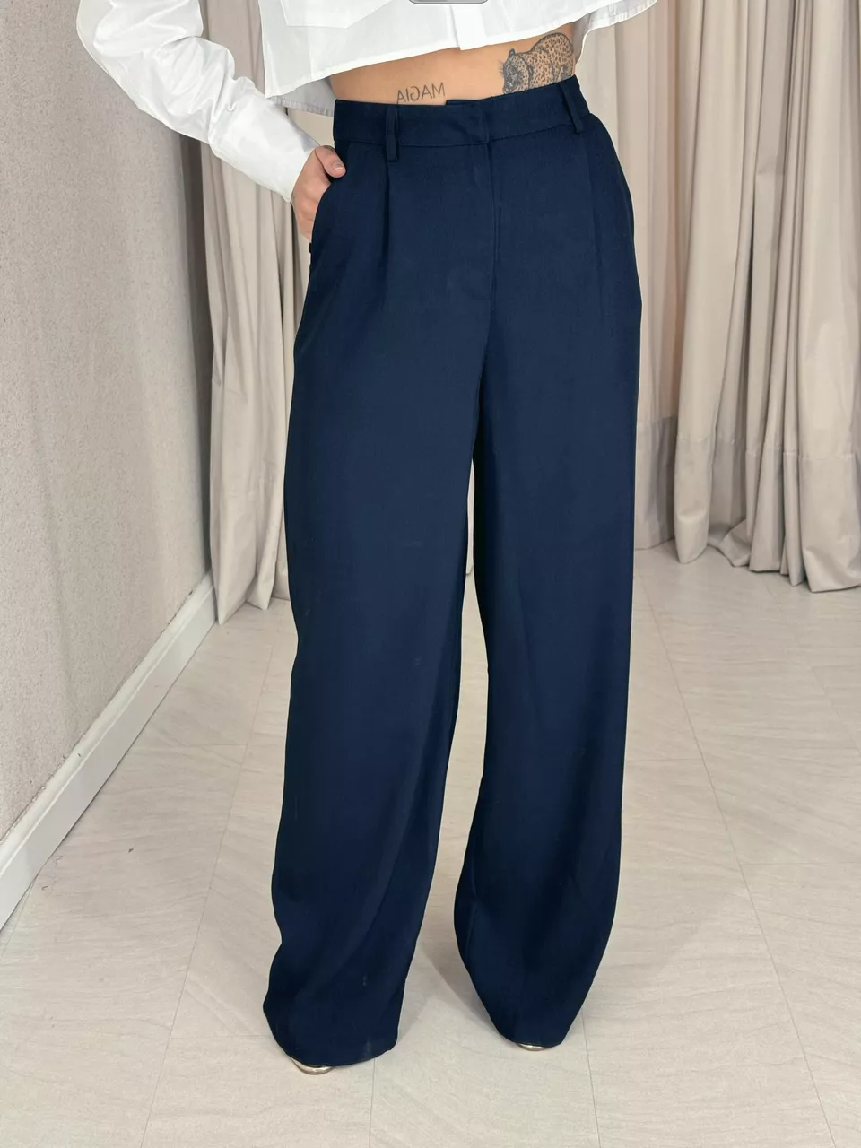 CALÇA ELIANA PANTALONA MARINHO - 0054610055 - CAROLLA FERRARO