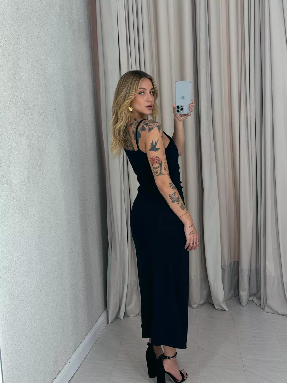 VESTIDO ANA LUIZA DRAPEADO PRETO