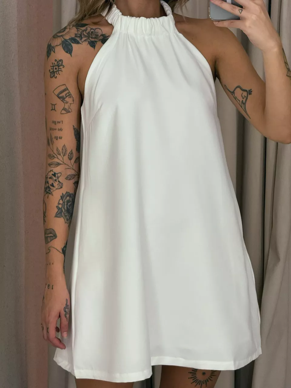 VESTIDO REGINA LISO CAVADO OFF