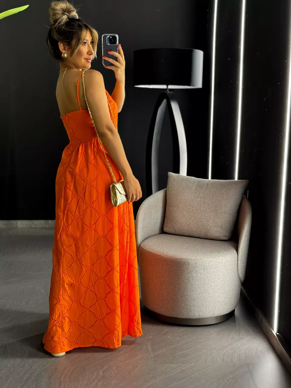 VESTIDO EVELYN LAISE LONGO LARANJA