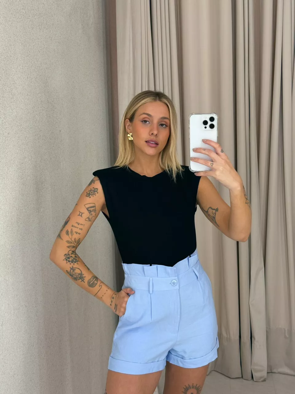 SHORT SANDY CURTO AZUL