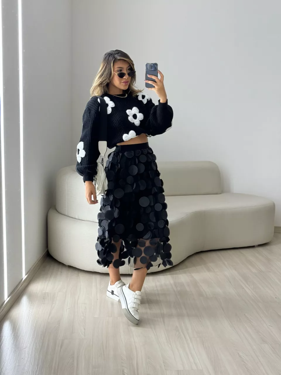 TRICOT ANA FLORES PRETO