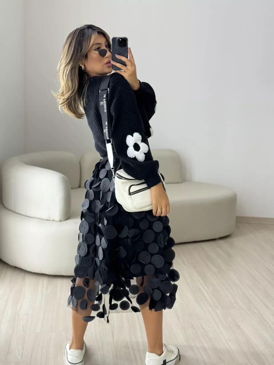 TRICOT ANA FLORES PRETO