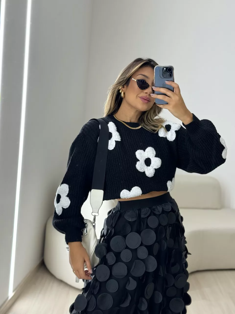 TRICOT ANA FLORES PRETO