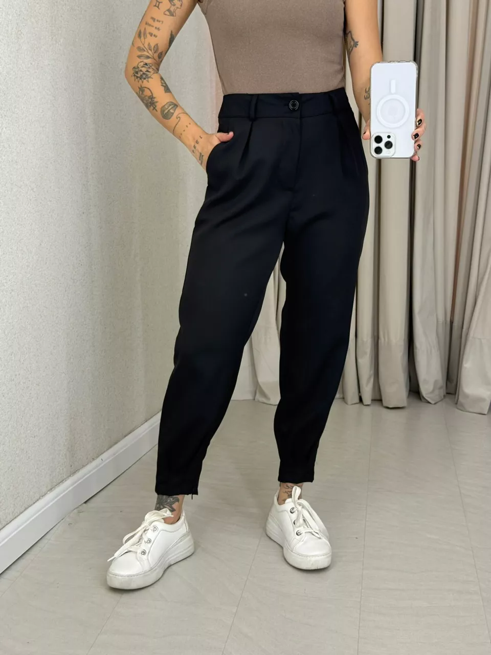 CALÇA SABRINA CENOURA PRETA - 0062680033 - CAROLLA FERRARO