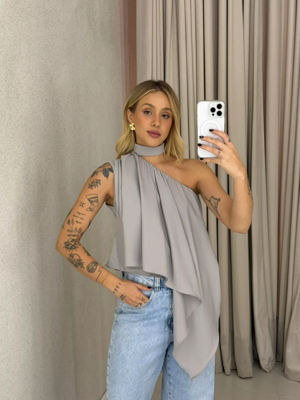 BLUSA ZOE GOLA ASSIMÉTRICA Cinza - 0061870091 - CAROLLA FERRARO