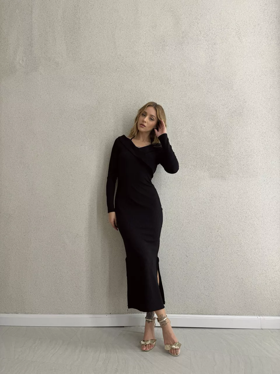 VESTIDO CÁSSIA ANARRUGA PRETO