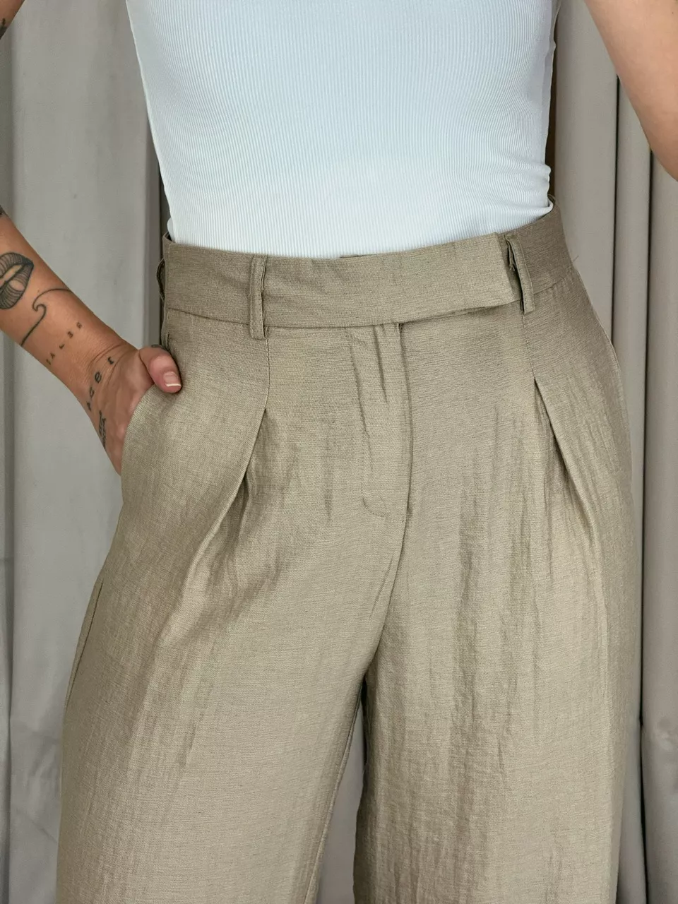 CALÇA SAMANTA PANTALONA CAQUI