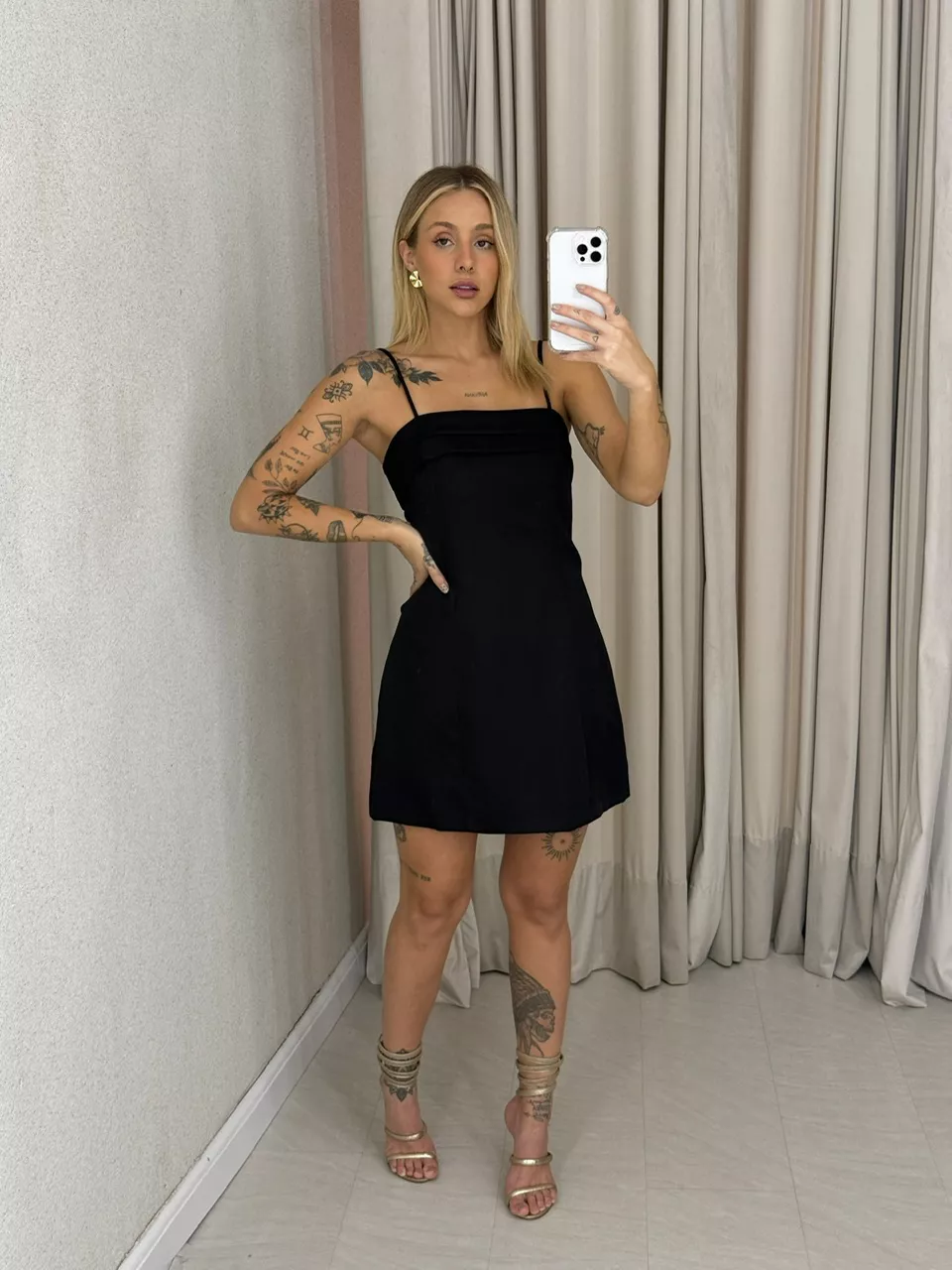 VESTIDO KAYLE ALÇA PRETO - 0061670032 - CAROLLA FERRARO