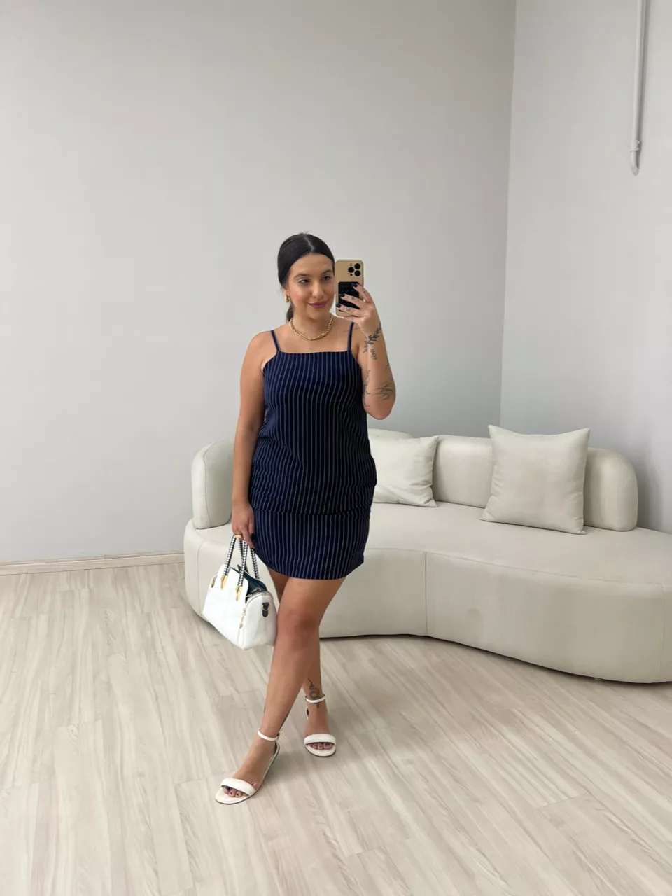 VESTIDO RISCA DE GIZ CURTO MARINHO