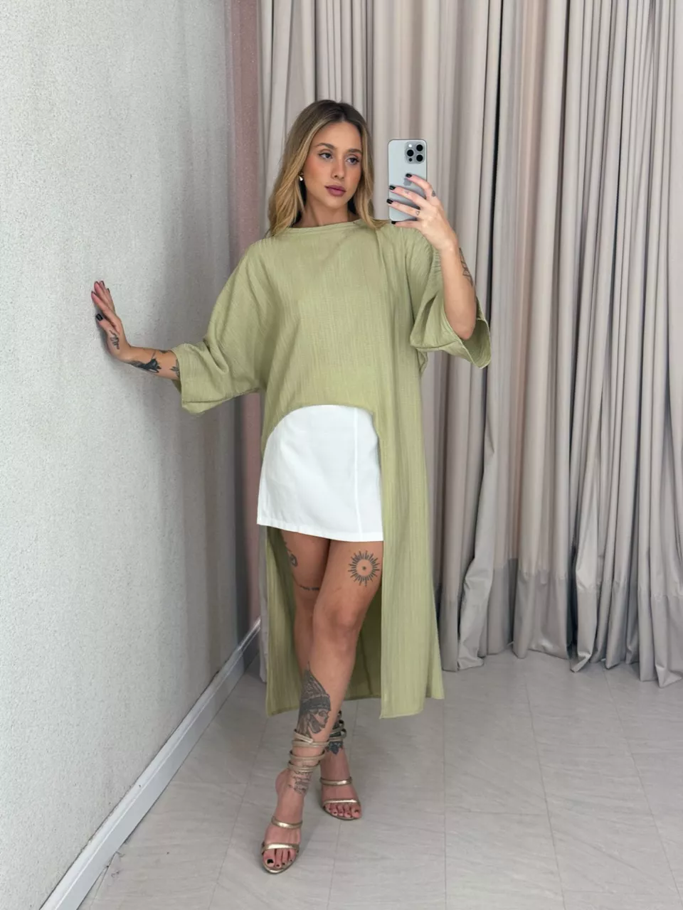 BLUSÃO MAX CF VERDE - 0060530014 - CAROLLA FERRARO