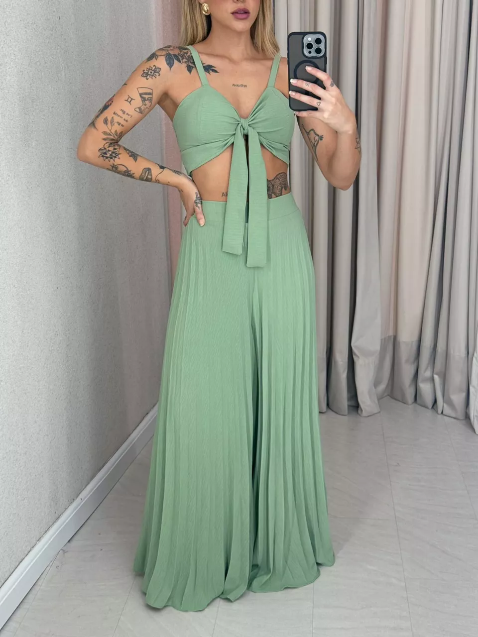 CONJUNTO FRANCINI PLISSADO VERDE