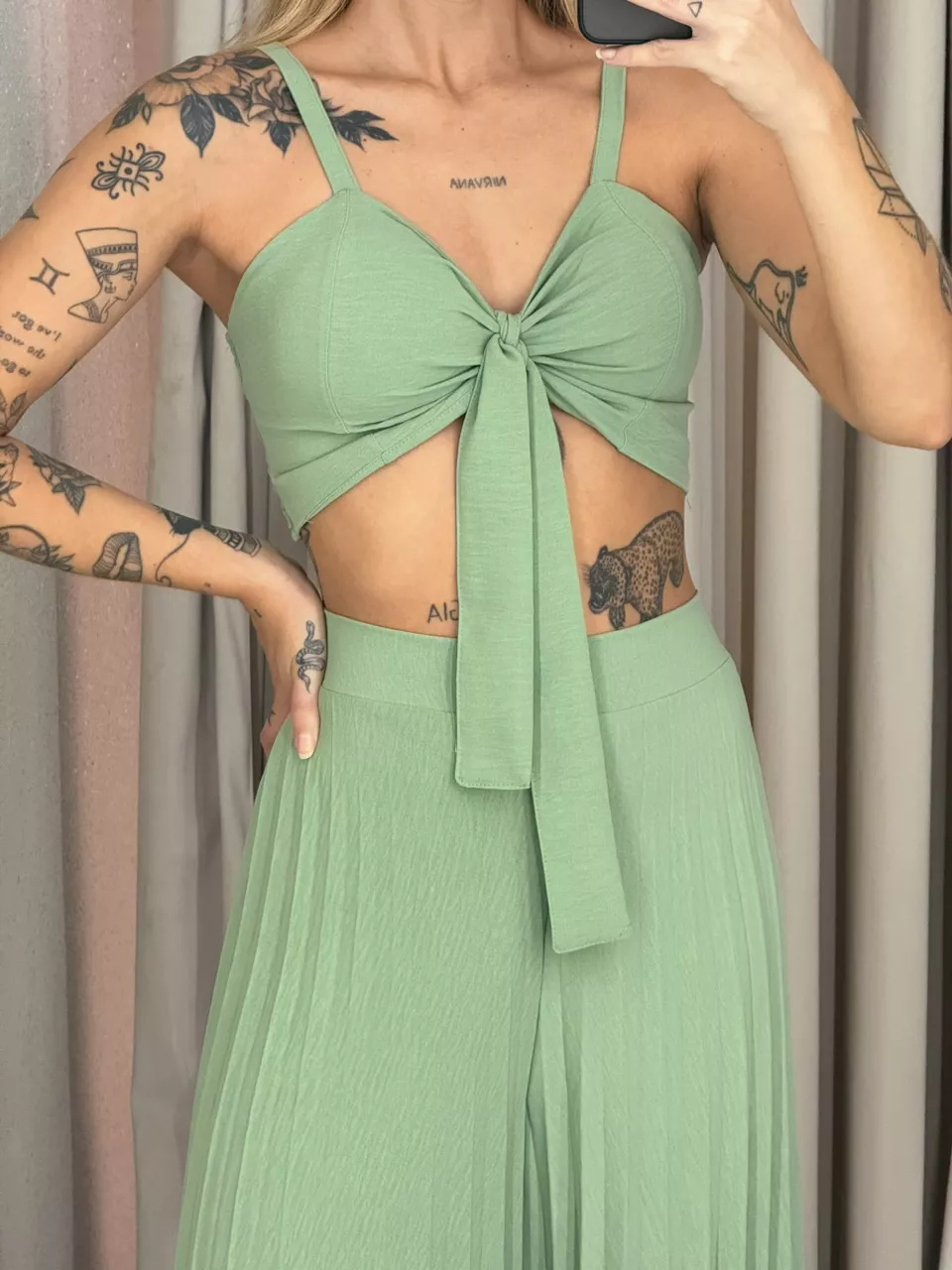CONJUNTO FRANCINI PLISSADO VERDE
