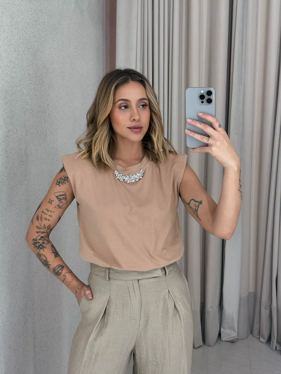 BLUSA MAITÊ MUSCLE NUDE - 0056730049 - CAROLLA FERRARO