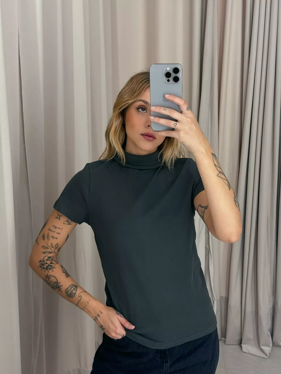 BLUSA JOSI CANELADA GOLA CINZA ESCURO - 0053610222 - CAROLLA FERRARO