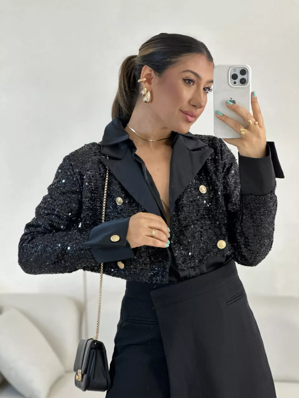 BLAZER PAETÊ Cropped preto - 0055900032 - CAROLLA FERRARO