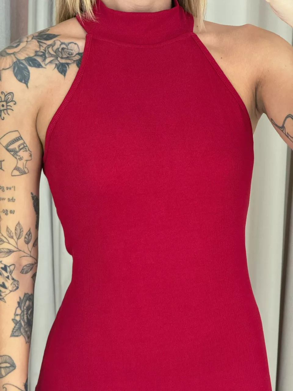VESTIDO FÁTIMA MIDI FENDA VERMELHO