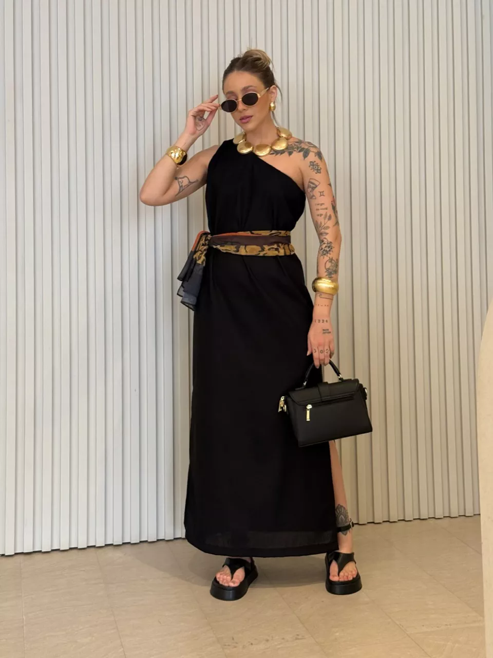 VESTIDO ROSANGELA NULA MANGA PRETO - 0068330032 - CAROLLA FERRARO