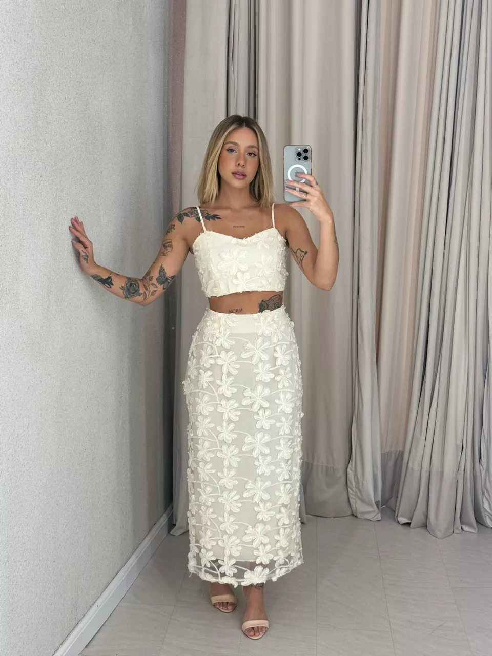 CONJUNTO RITA FLOR SAIA CREME - 0058970087 - CAROLLA FERRARO