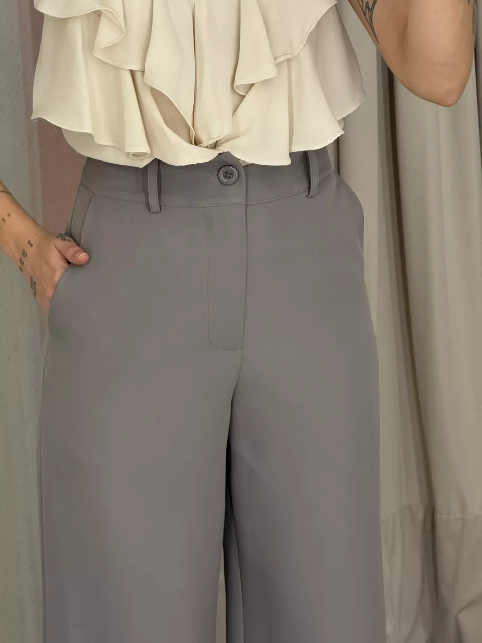 CALÇA MARIA EDUARDA PANTALONA CINZA