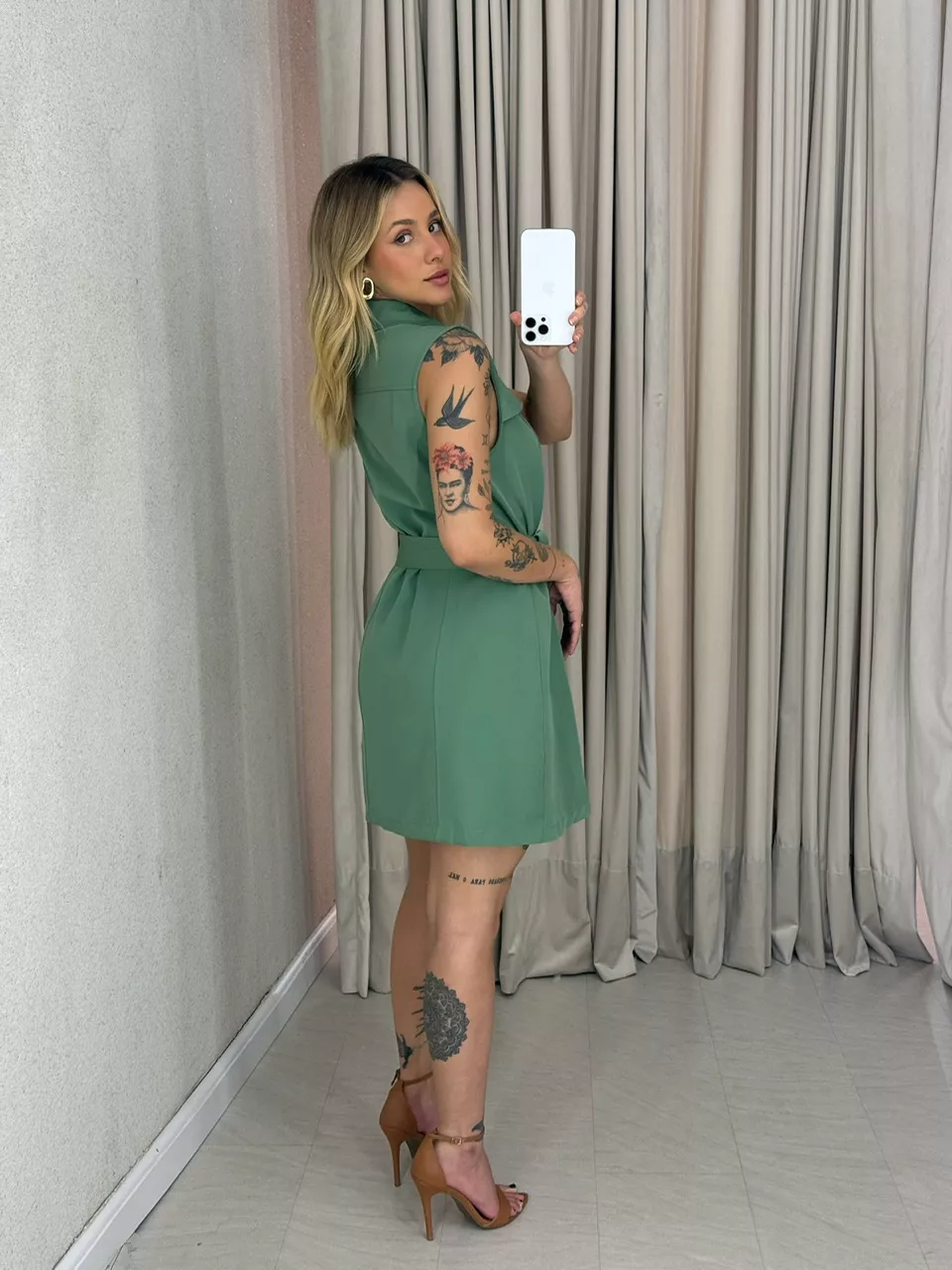 VESTIDO SARAH BOTÕES VERDE