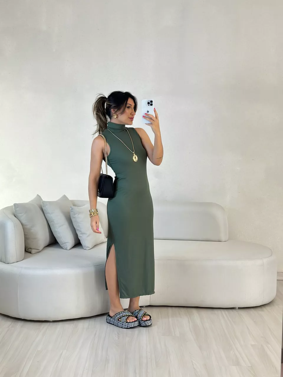 VESTIDO NAYLA CAVADO VERDE - 0054120014 - CAROLLA FERRARO
