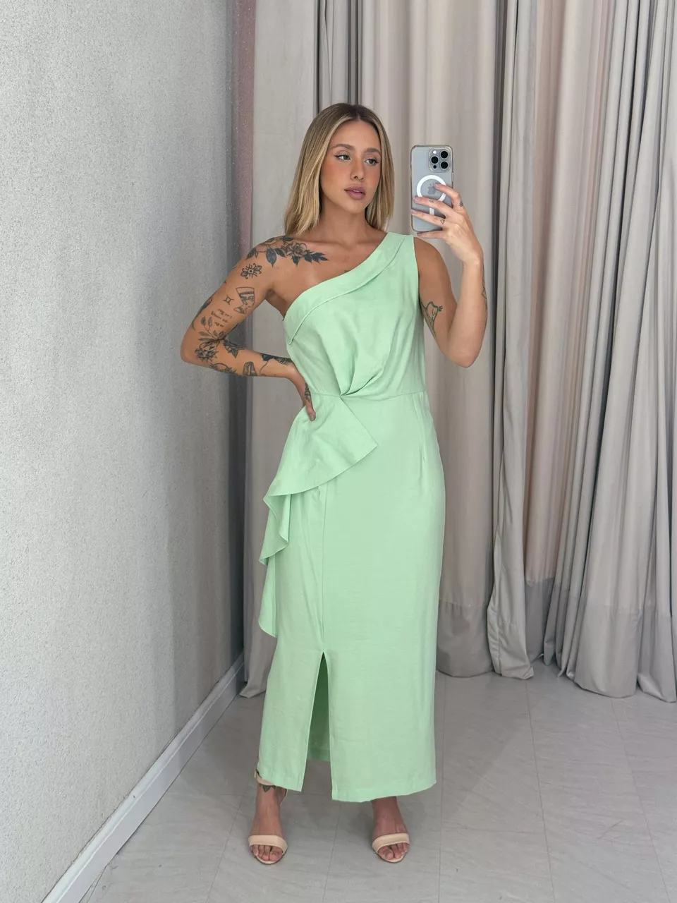 VESTIDO SILVANA NULA MANGA VERDE - 0059030014 - CAROLLA FERRARO