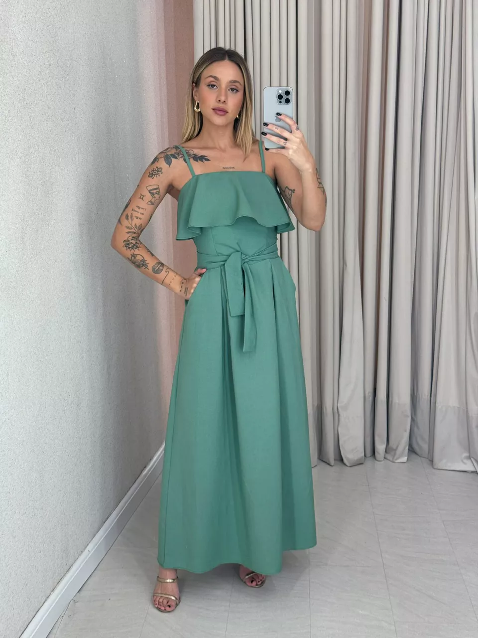 VESTIDO THAIS ALÇA FAIXA MILITAR - 0060750254 - CAROLLA FERRARO