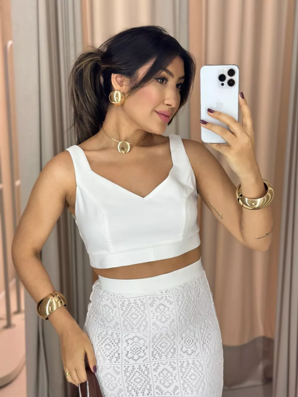 CONJUNTO PIETRA SAIA RENDA CROPPED OFF