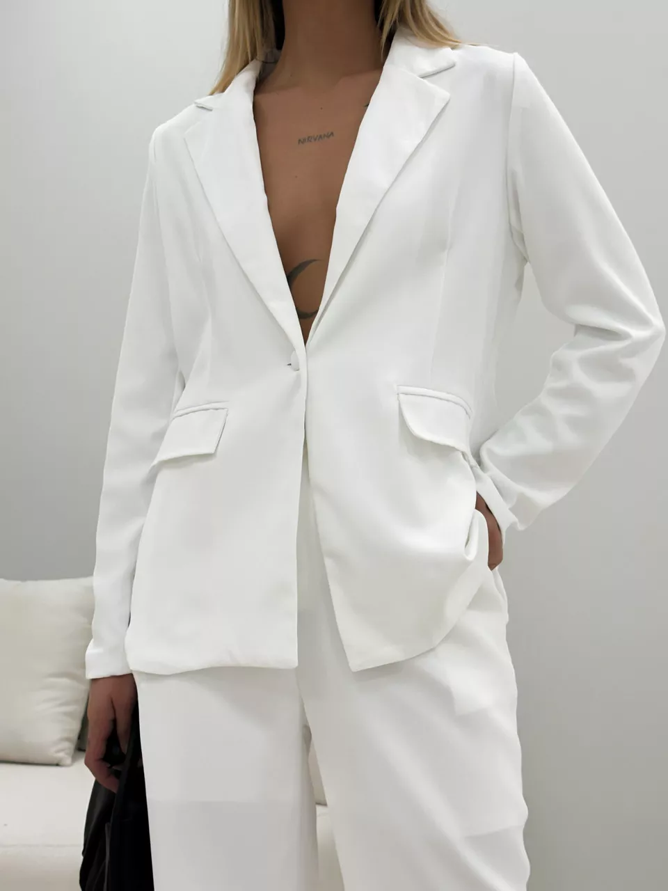 CONJUNTO BLAZER COM CALÇA OFF