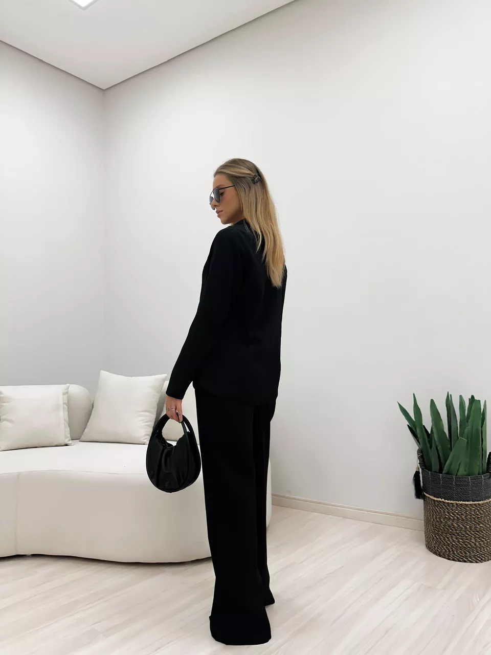 CONJUNTO BLAZER COM CALÇA PRETO