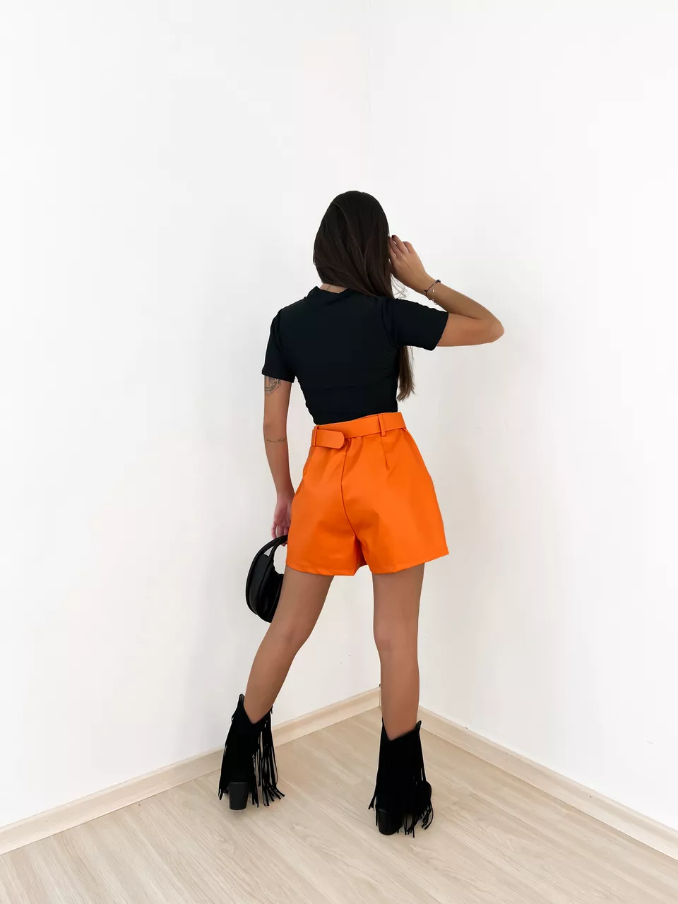 SHORT SAIA FLÁVIA Laranja
