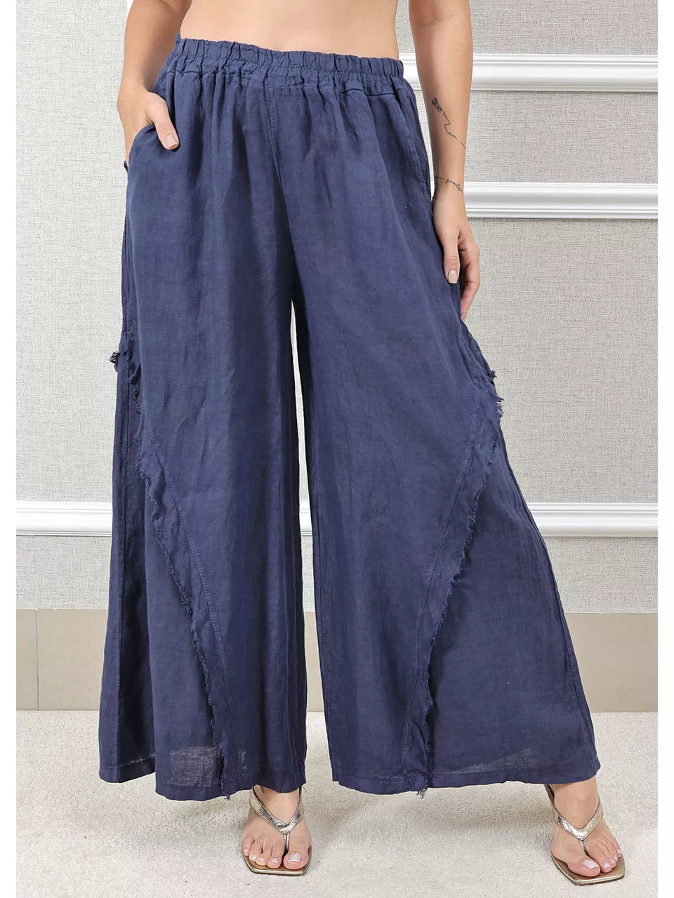 CALÇA SARA AZUL MARINHO