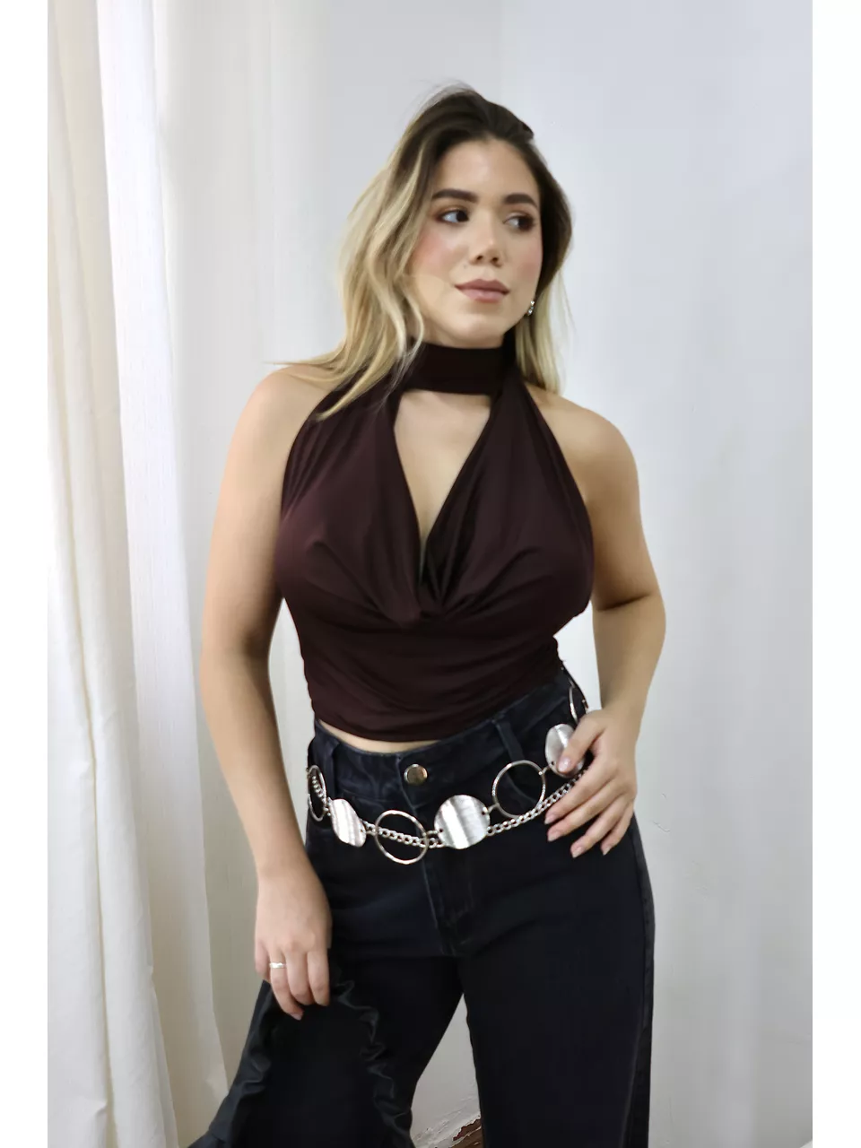 Blusa Feminina Frente Única Julie Marrom - Loja Benditta