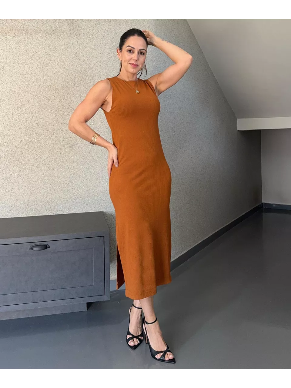 Vestido Midi Tassi Canelado Avelã - Arpaia