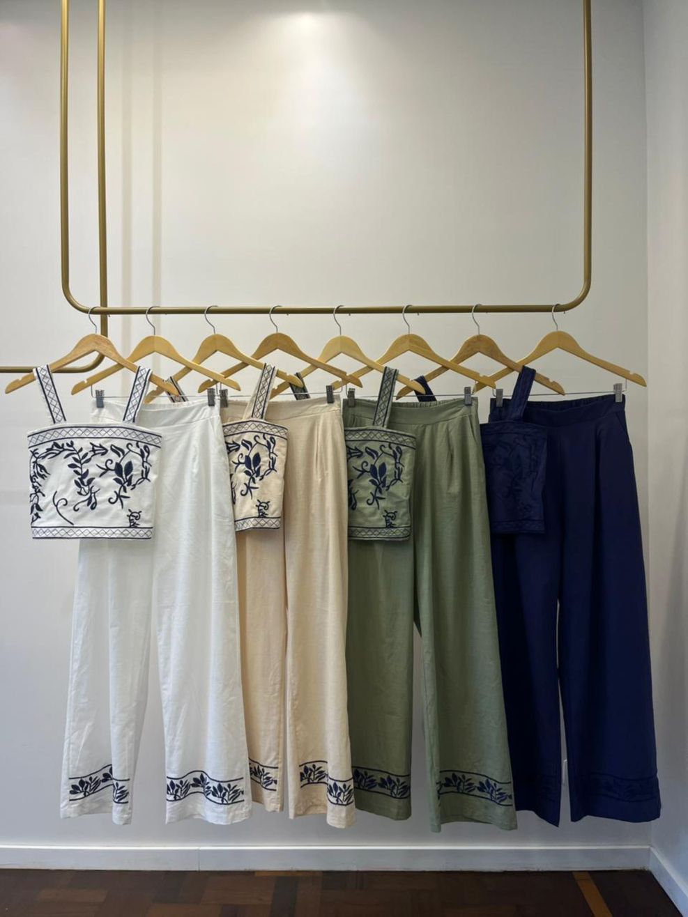 Conjunto Alfaiataria Bordado Olympia - Off White 