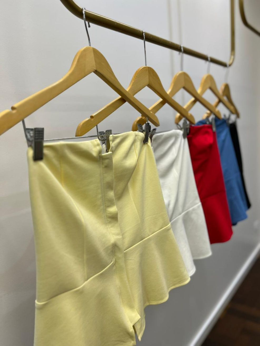 Tomara que Caia Corselet Ponto Roma - Amarelo Manteiga