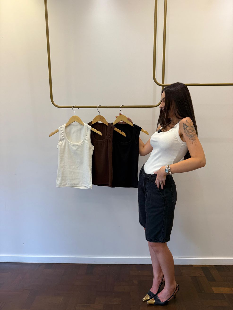 Kit 3 Regatas Ribana Premium BASICMATCH - Off White/Marrom/Preto